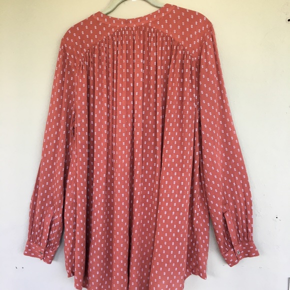 Free People Boho Printed Shirt Size Medium 1/2 Button Long Sleeves Rushing Back - Picture 6 of 10